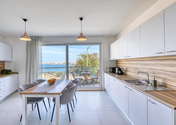 Apartment Blu Mar Sea View